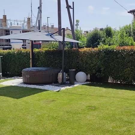 Apartmán Deluxe Ground Floor Venice/treviso Park *
